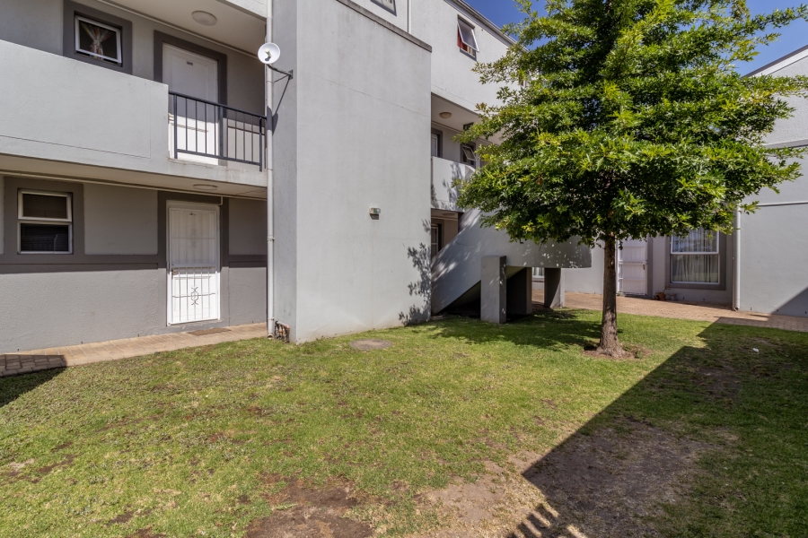 1 Bedroom Property for Sale in Wellington Central Western Cape